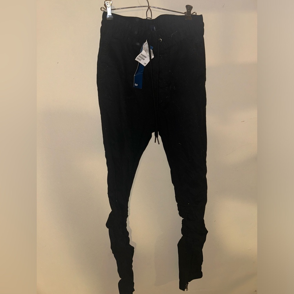 Solid Black Casual Joggers. ( Unisex )